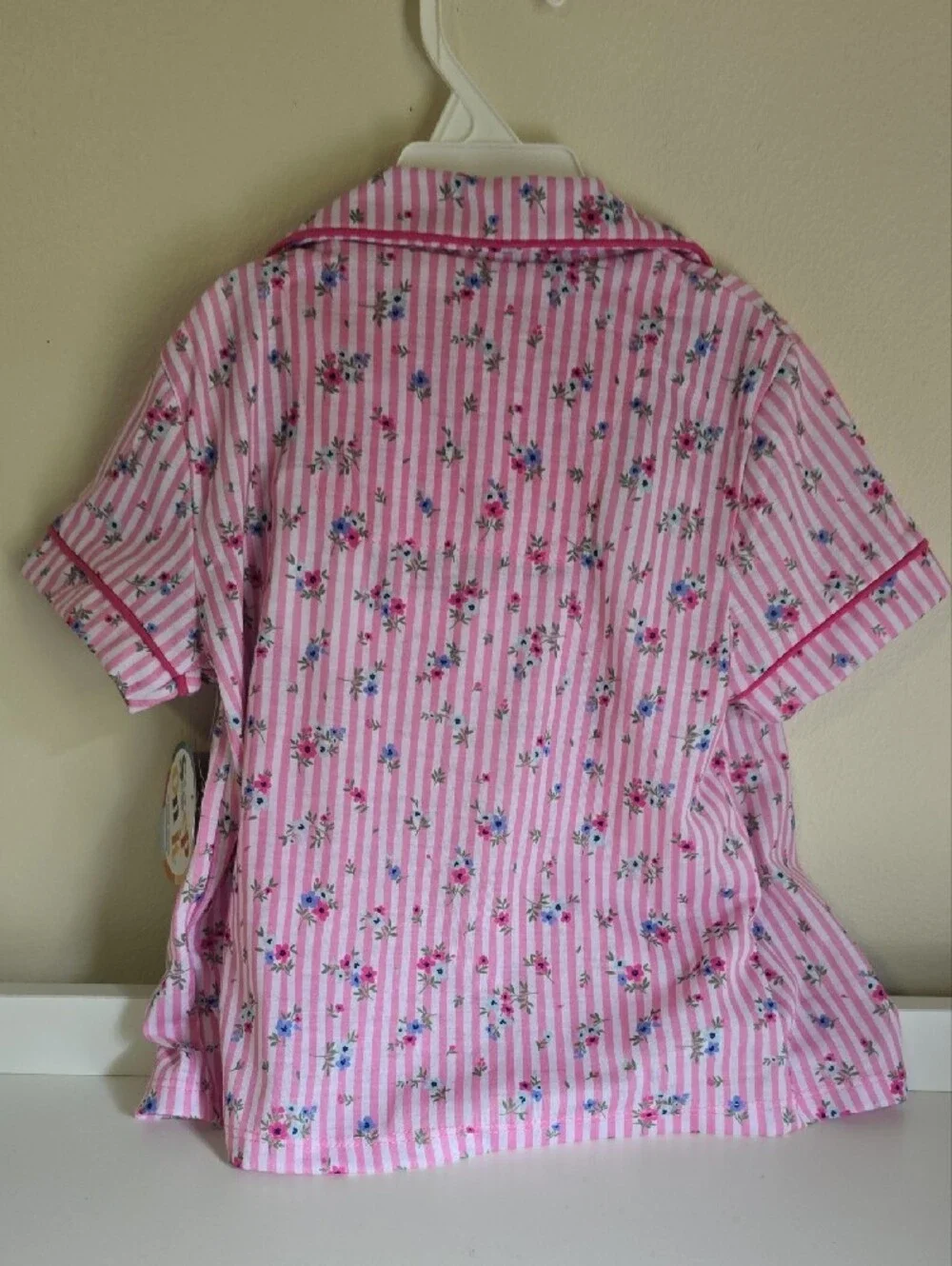 Sleep On It NWT Pink Floral Stripe Kids Pajama Set